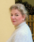 Genevra - Aura Reinigung - Medium & Channeling - Spirituelles Heilen - Jenseitskontakte - Reiki